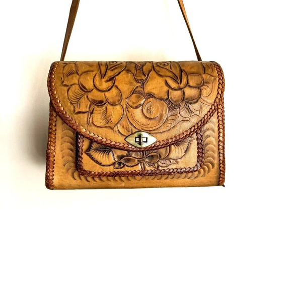 Vintage Leather HandTooled Large Floral Motif Shoulder Bag - Picture 2 of 11